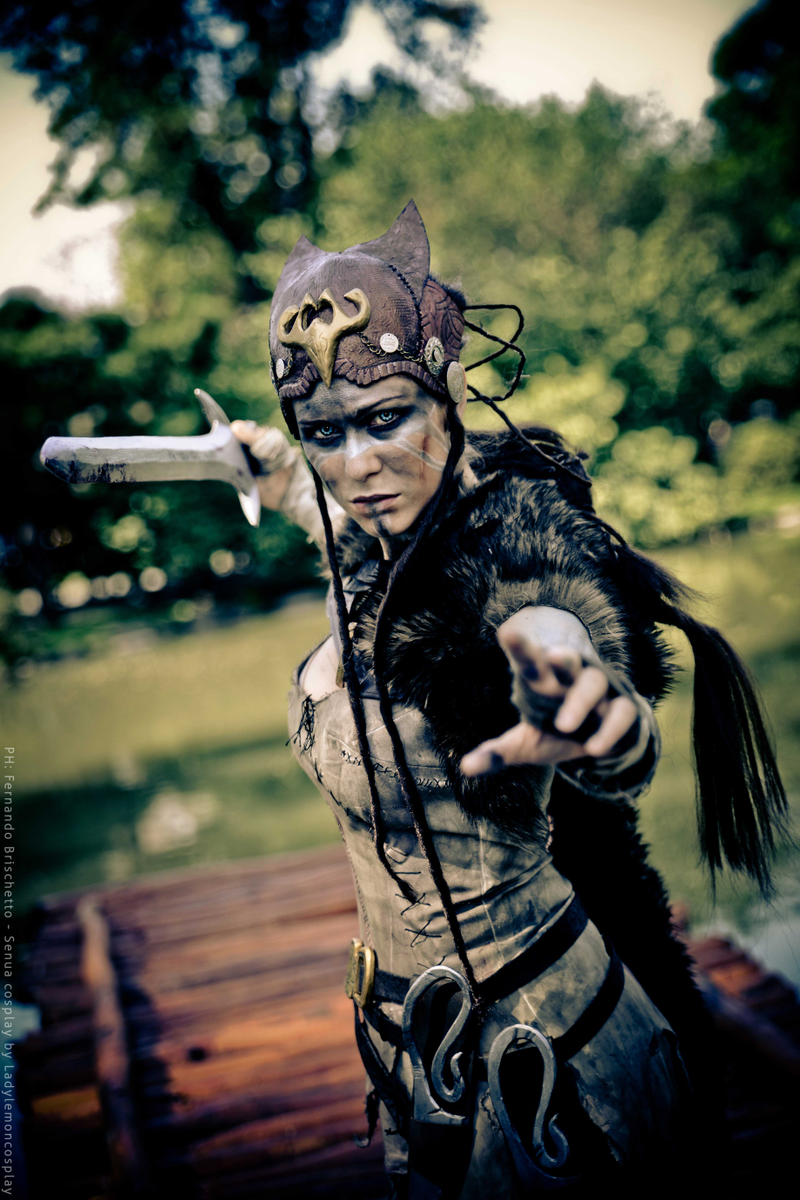 Illustration for article titled Now That's How You Do Fantasy Cosplay